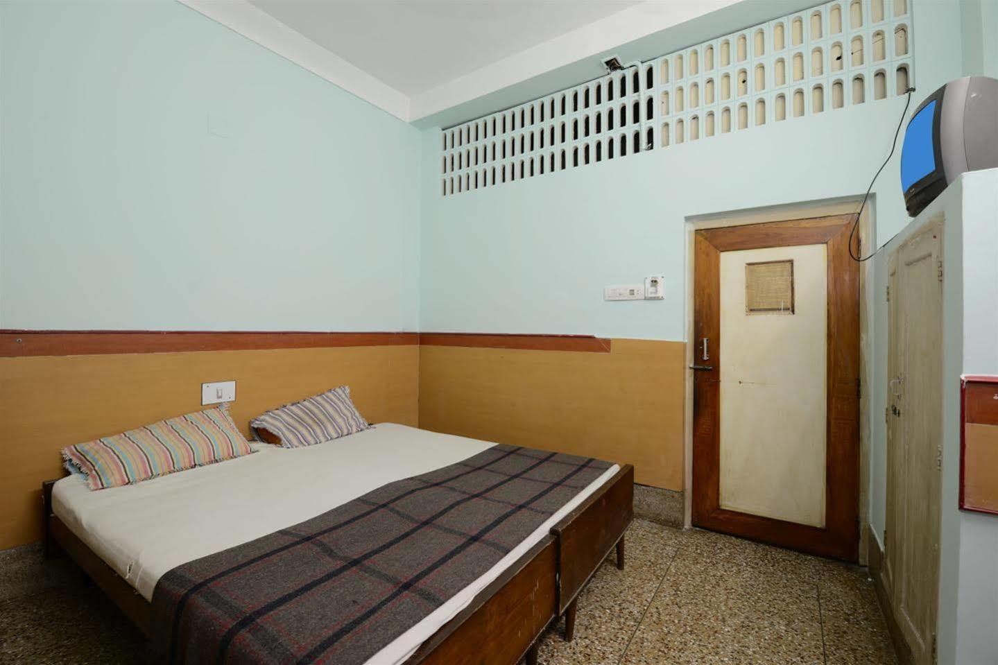 בובנשוואר Hotel Janpath מראה חיצוני תמונה
